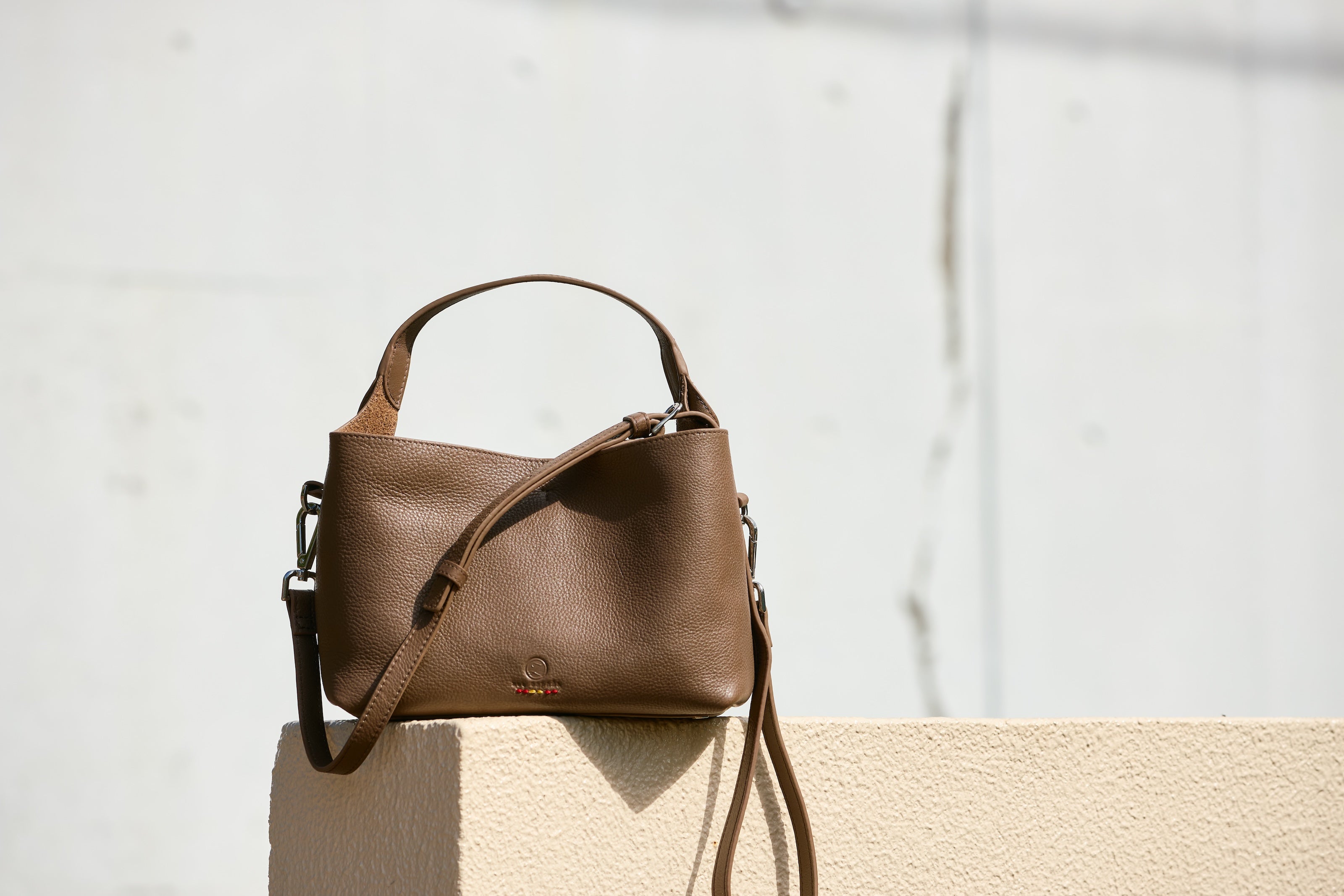 ZOEさん専用　500パック　インフェルノx FIRANO（フィラノ） ベルトバックルトートバッグ レディース 403151